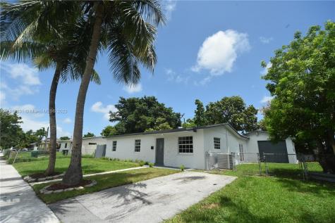 21411 SW 102nd Avenue Cutler Bay FL 33189