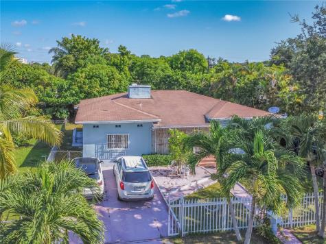 225 NE 48th Street Miami FL 33137