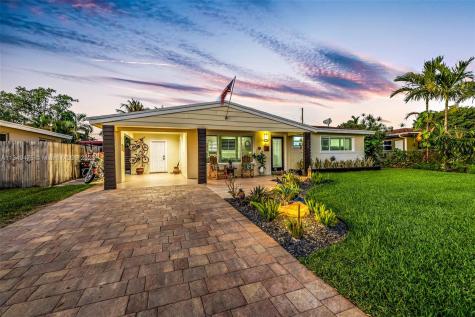 733 NW 28th Street Wilton Manors FL 33311