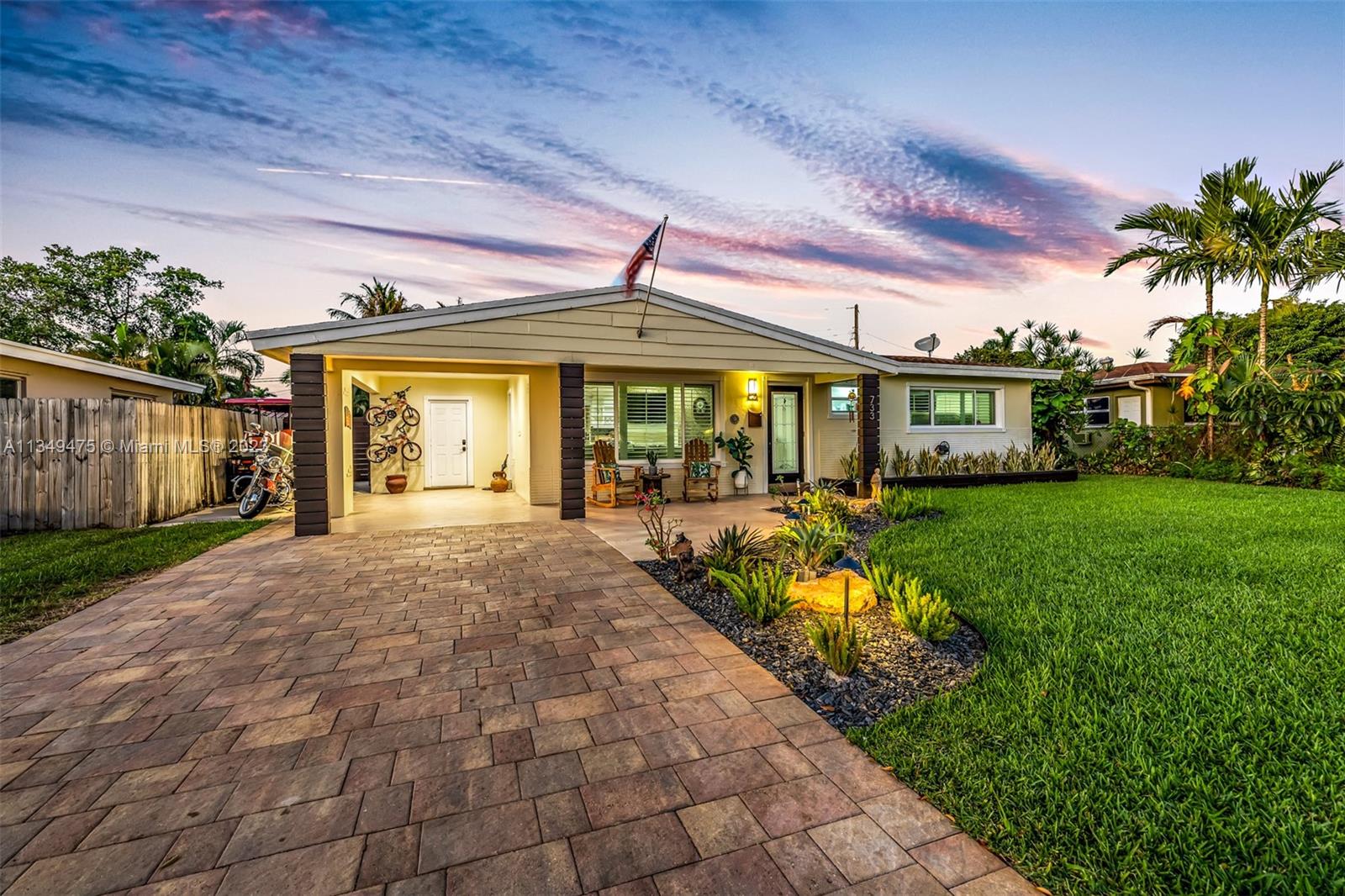 733 NW 28th Street Wilton Manors FL 33311