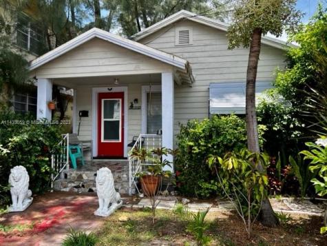 7729 Carlyle Avenue Miami Beach FL 33141