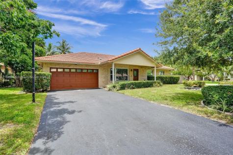 10680 NW 6th Court Coral Springs FL 33071