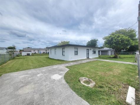 22045 SW 114th Avenue Miami FL 33170