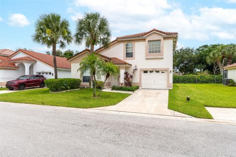 10659 Buttonwood Lake Drive Boca Raton FL 33498