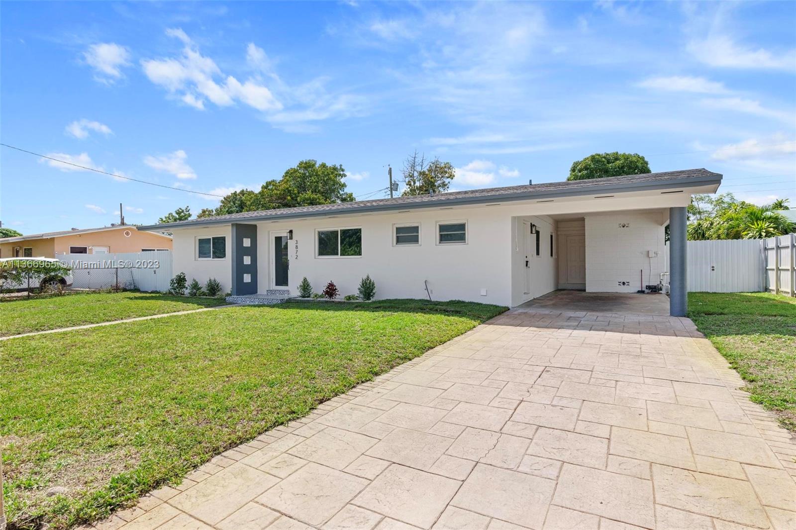 3872 NW 176th Terrace Miami Gardens FL 33055