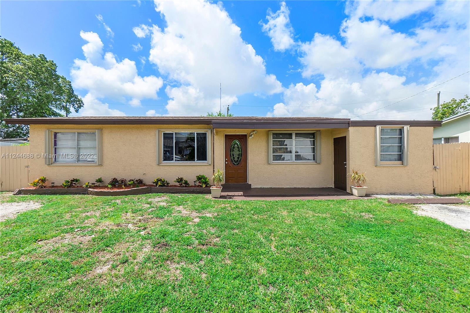 5310 SW 25th Court West Park FL 33023