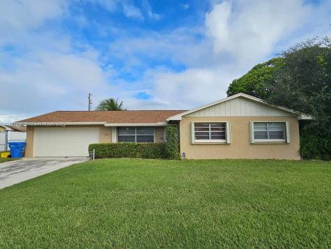 1301 W Branch Street Lantana FL 33462