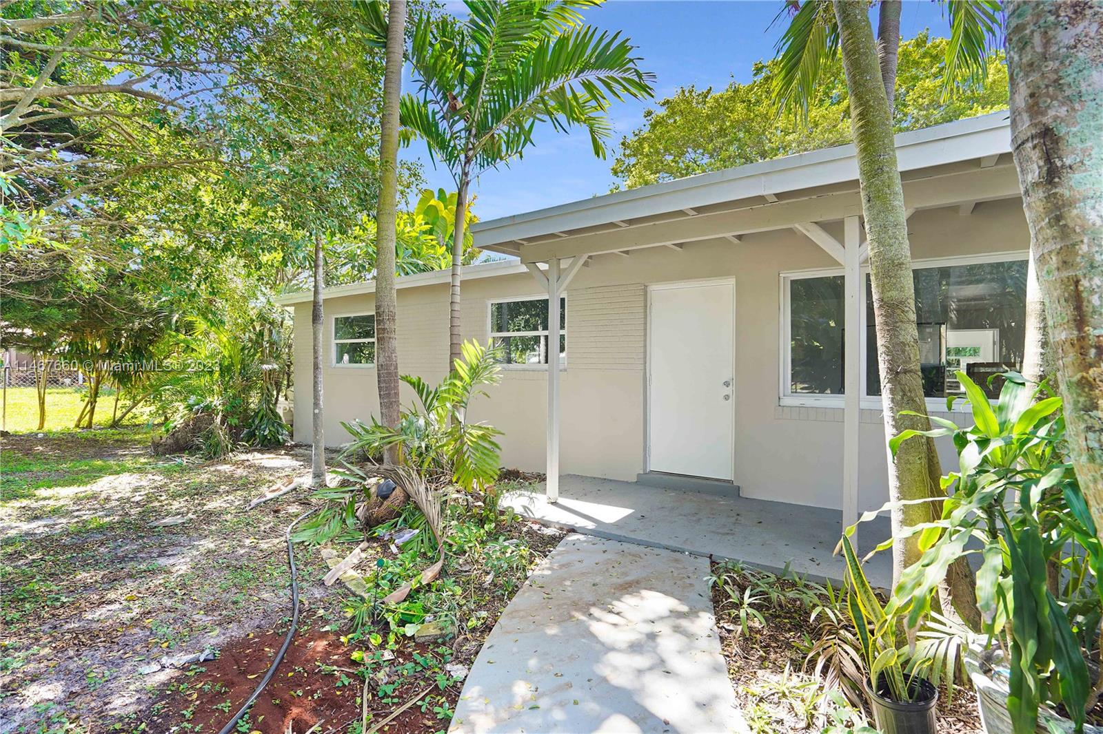 1624 Boardman Avenue Mangonia Park FL 33407