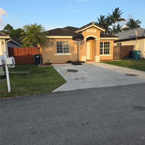 13961 SW 150th Court Miami FL 33196