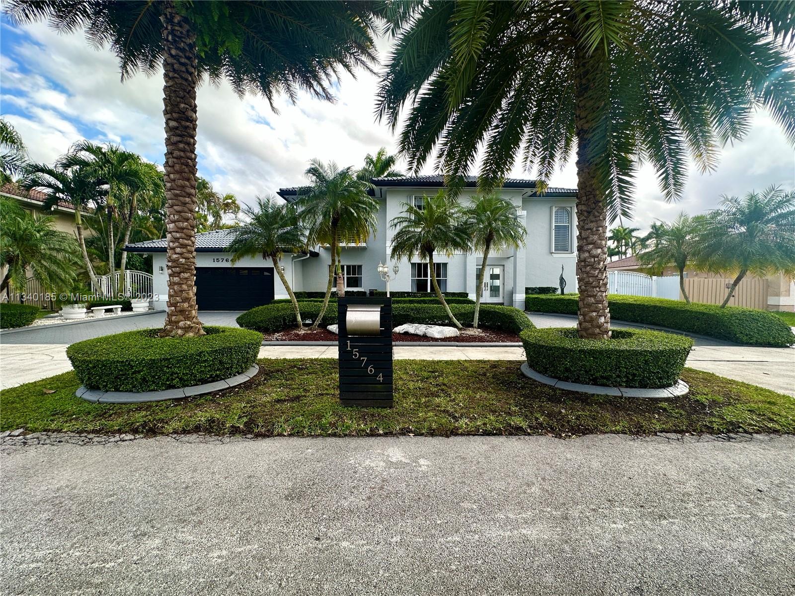15764 SW 46th Street Miami FL 33185
