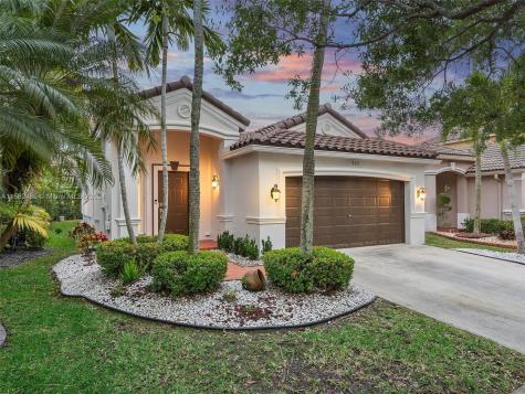 662 Conservation Drive Weston FL 33327