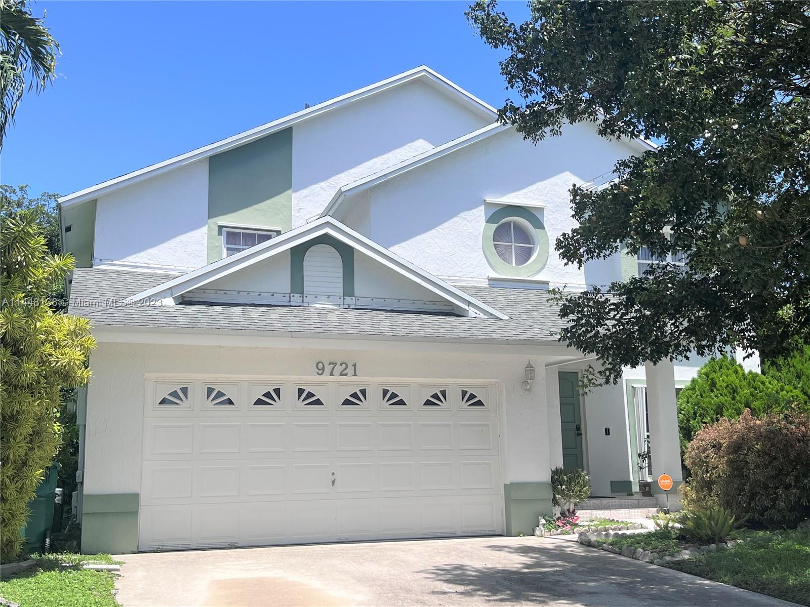 9721 SW 216th Terrace Cutler Bay FL 33190