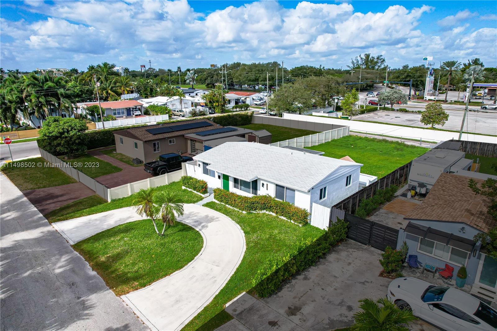 2543 Sherman Street Hollywood FL 33020