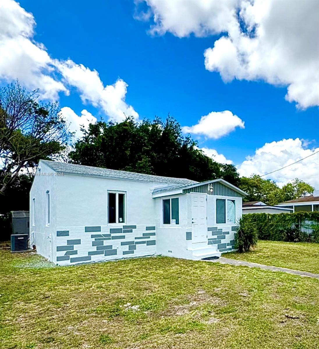 2028 NW 42nd Street Miami FL 33142