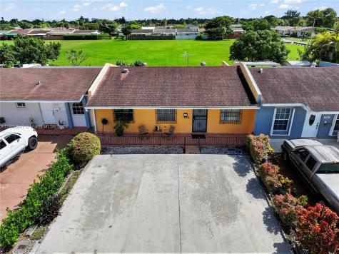 2001 SW 131st Court Miami FL 33175