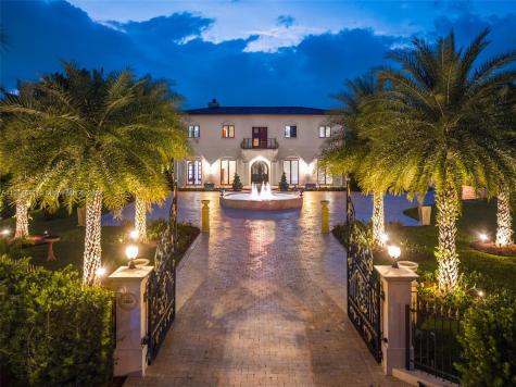 13800 Old Cutler Road Palmetto Bay FL 33158