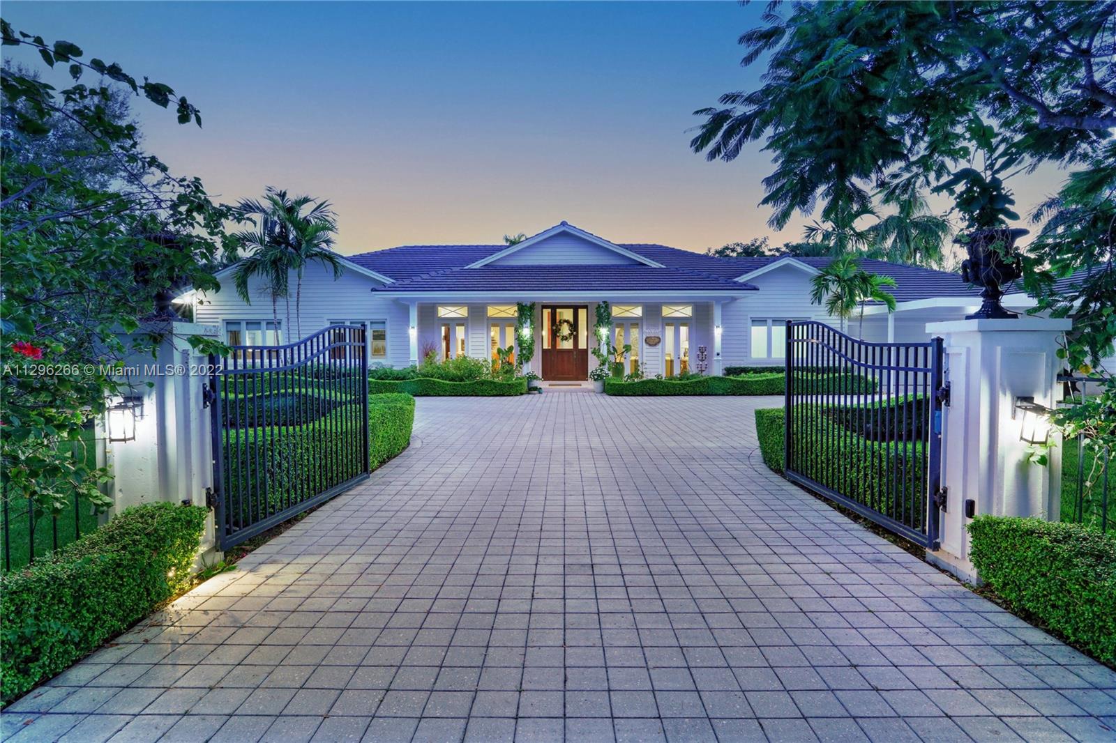 7402 SW 102nd Street Pinecrest FL 33156
