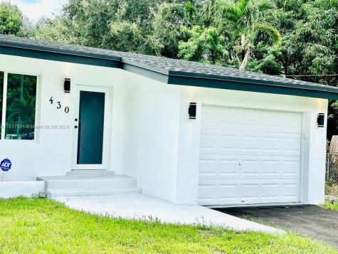 430 NE 131st Street North Miami FL 33161