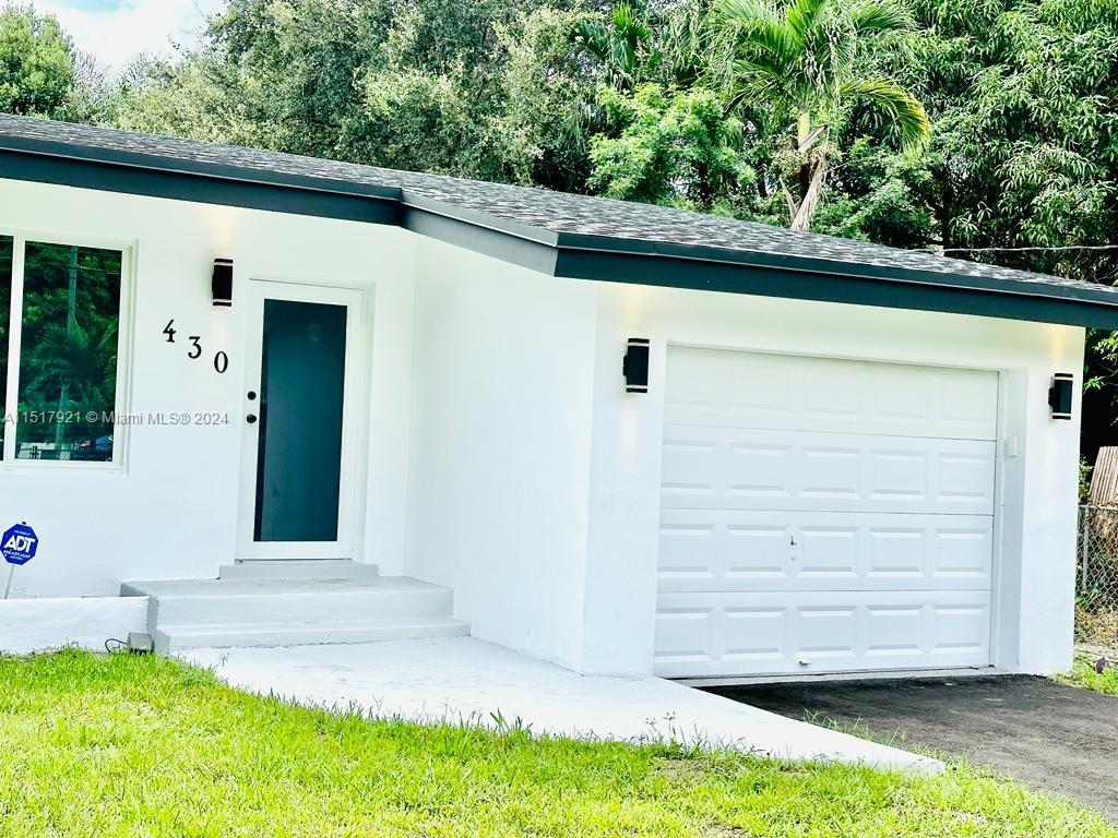 430 NE 131st Street North Miami FL 33161