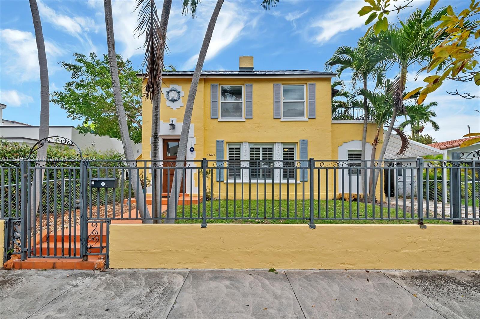 1667 SW 11th Street Miami FL 33135
