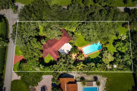 6401 SW 73rd Court Miami FL 33143