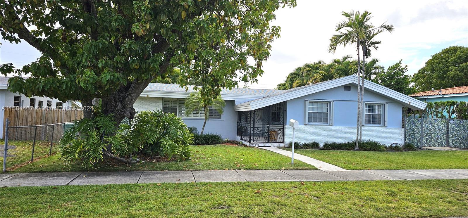 3520 SW 86th Avenue Miami FL 33155