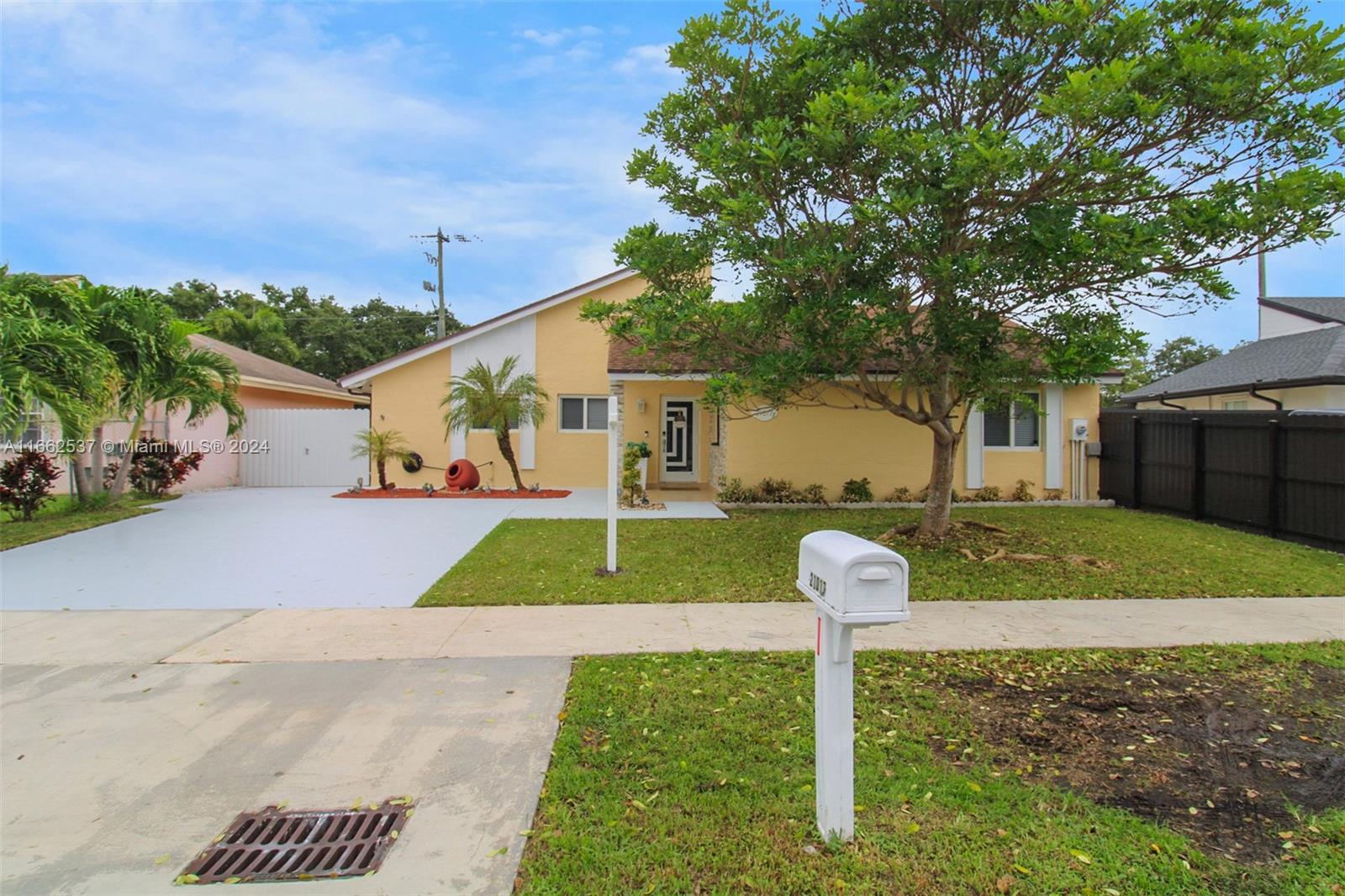 21017 SW 122nd Court Miami FL 33177