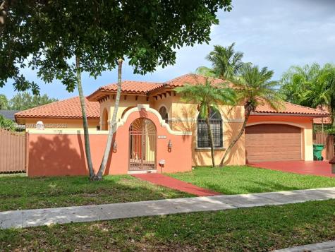 16061 NW 83rd Place Miami Lakes FL 33016