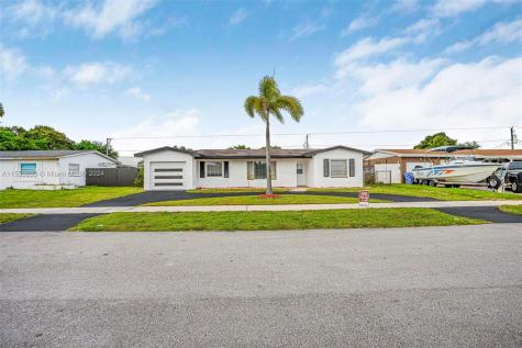 7525 Hayes Street Hollywood FL 33024