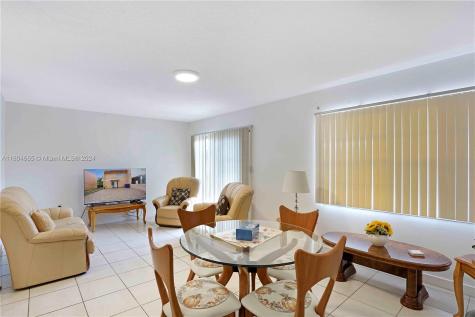 624 NW 11th Street Miami FL 33136