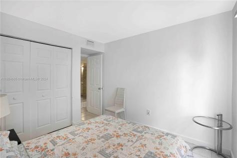 624 NW 11th Street Miami FL 33136