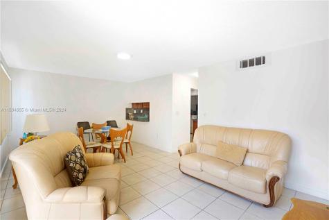 624 NW 11th Street Miami FL 33136