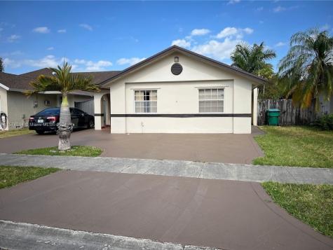 10213 SW 143rd Avenue Miami FL 33186