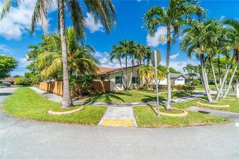 11750 SW 113th Place Miami FL 33176