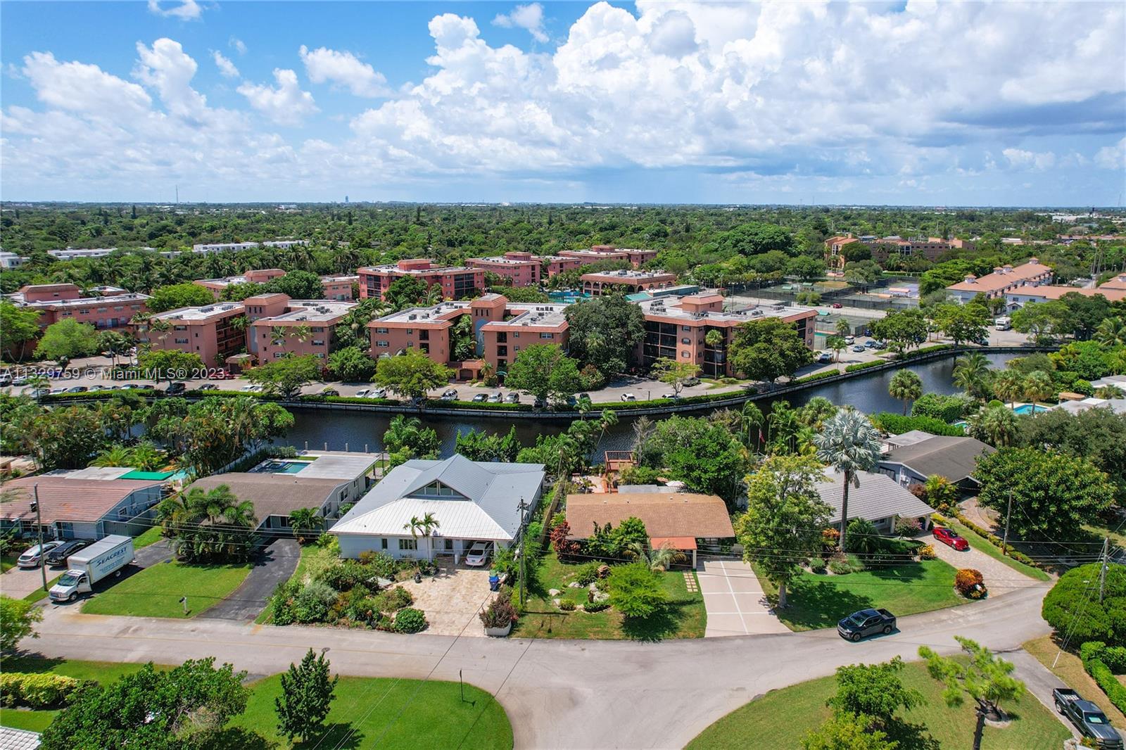 300 NW 20th Street Wilton Manors FL 33311