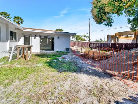 1520 NE 14th Terrace Fort Lauderdale FL 33304