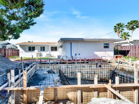 1520 NE 14th Terrace Fort Lauderdale FL 33304