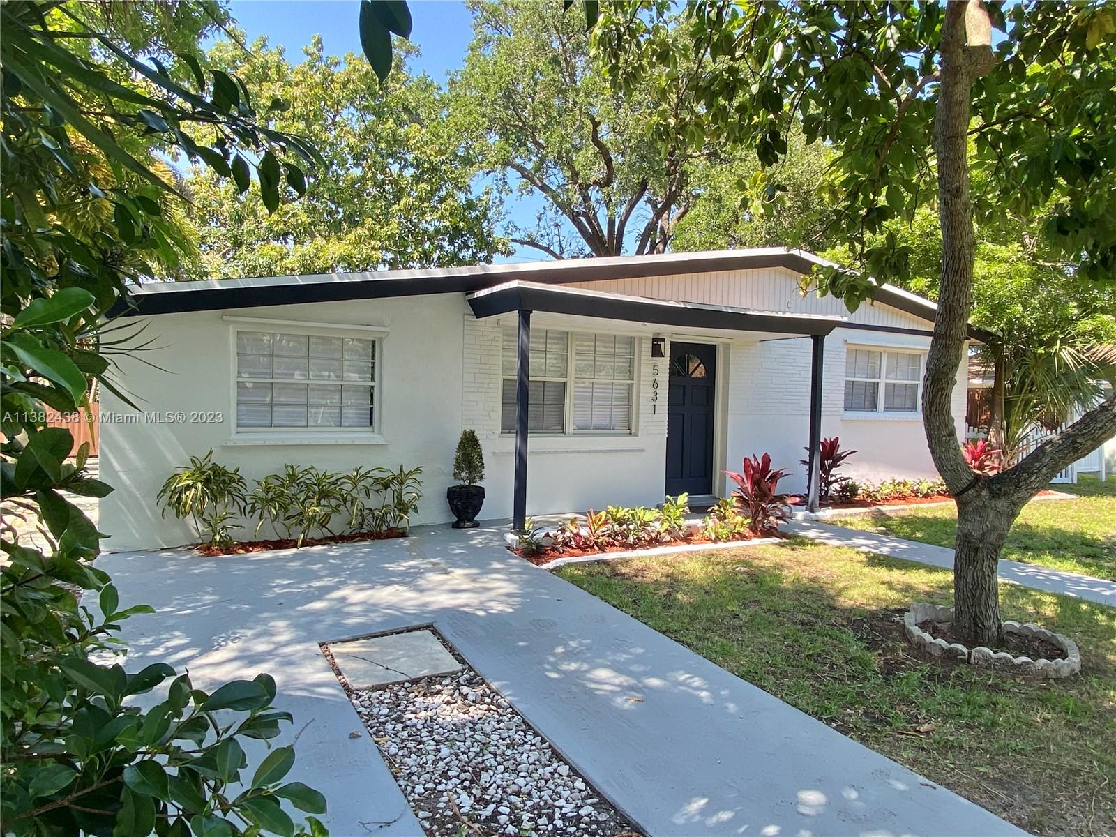 5631 Farragut Street Hollywood FL 33021