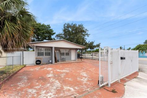 3190 NW 95th Terrace Miami FL 33147