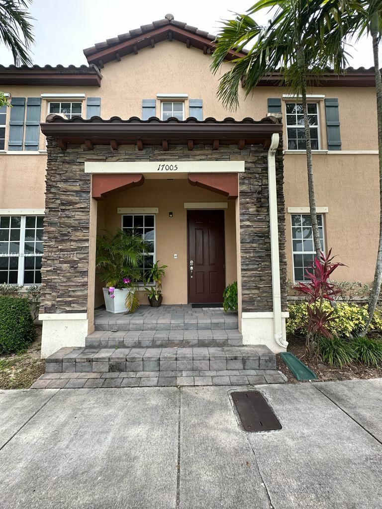 17005 SW 96th Street Miami FL 33196