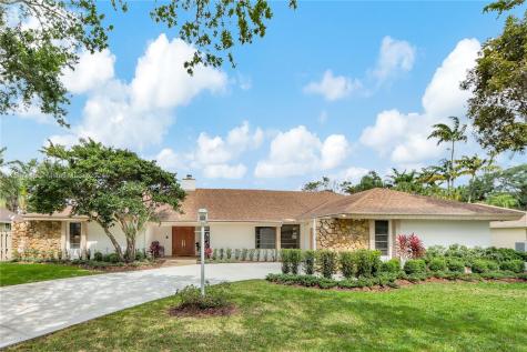 10021 SW 142nd Street Miami FL 33176