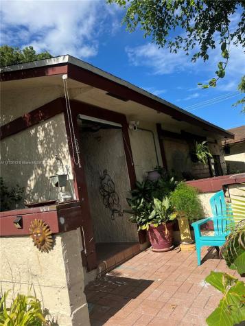 6211 NW 26th Court Sunrise FL 33313