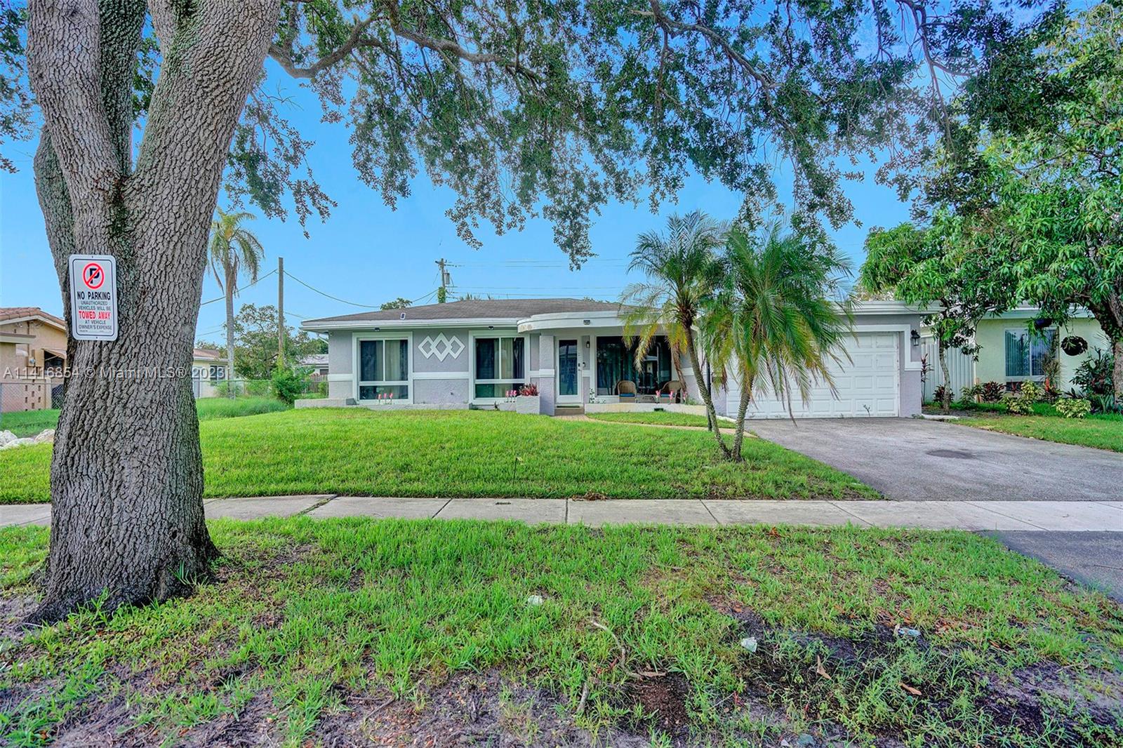 1093 Long Island Avenue Fort Lauderdale FL 33312