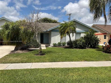 1243 NW 11th Street Boynton Beach FL 33426