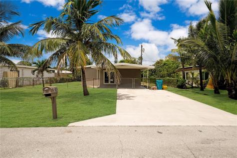 1621 NE 3rd Court Boynton Beach FL 33435