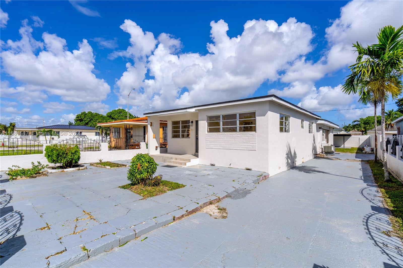 1875 W 2nd Avenue Hialeah FL 33010