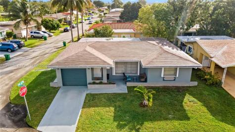 6110 NW 73rd Terrace Tamarac FL 33321