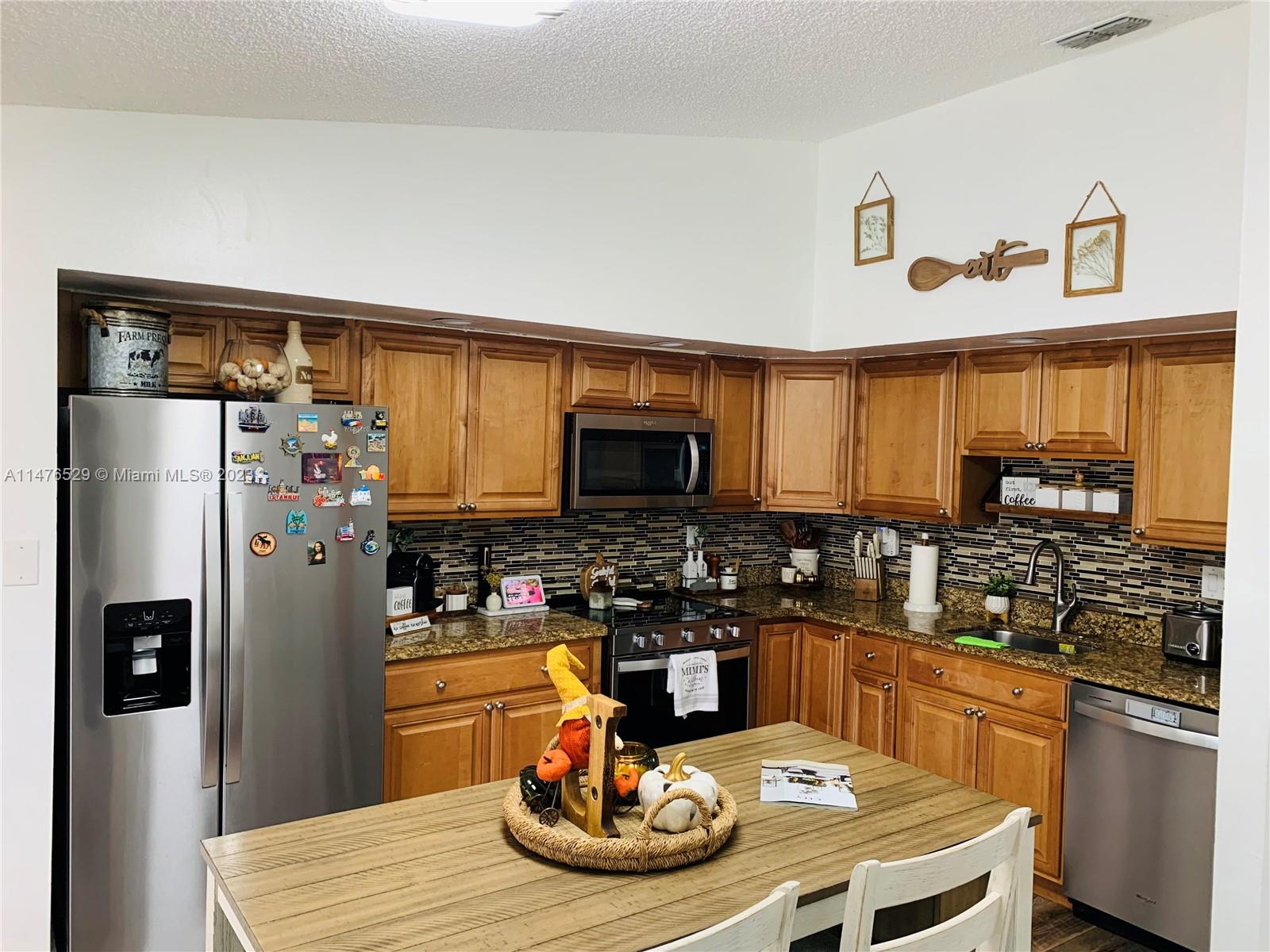 10374 SW 208th Lane Cutler Bay FL 33189