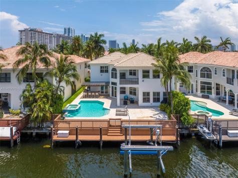 1120 Hatteras Lane Hollywood FL 33019