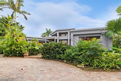 1260 97th Street Bay Harbor Islands FL 33154